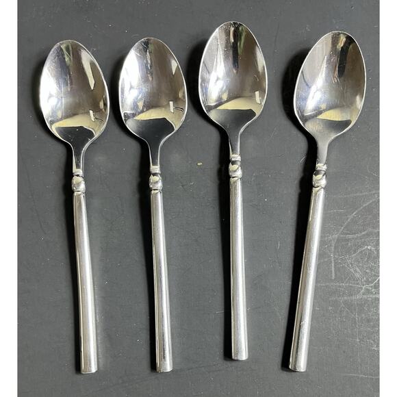 35 Pieces Flatware Set Stainless Steel Silverware Set China - Picture 6 of 7